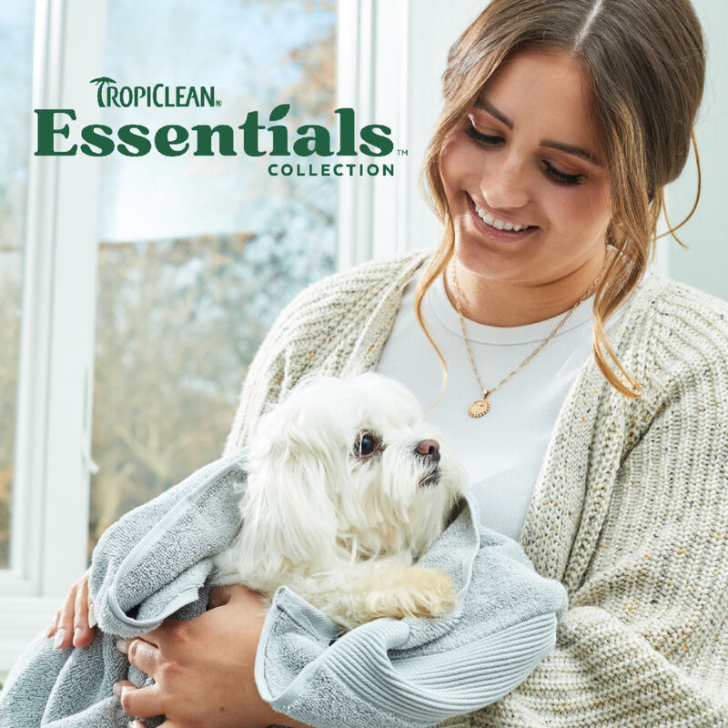 TROPICLEAN ESSENTIALS DOG & CAT SHEA BUTTER SHAMPOO 16OZ
